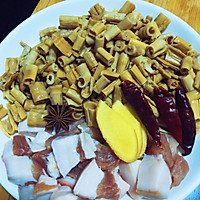 笋干烧肉的做法图解2