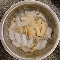 清蒸中鲍鱼——简单美味家常菜的做法图解3