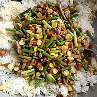 蒜薹炒肉什锦炒饭的做法图解11