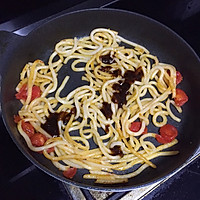 番茄黑胡椒乌冬面的做法图解5