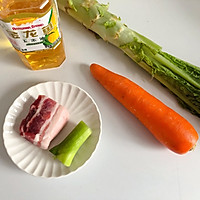 莴苣炒肉的做法图解1