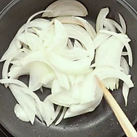 赛过吉野家的牛肉饭的做法图解4
