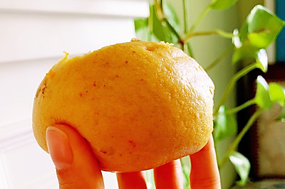 香甜料超多 南瓜红糖丑馒头