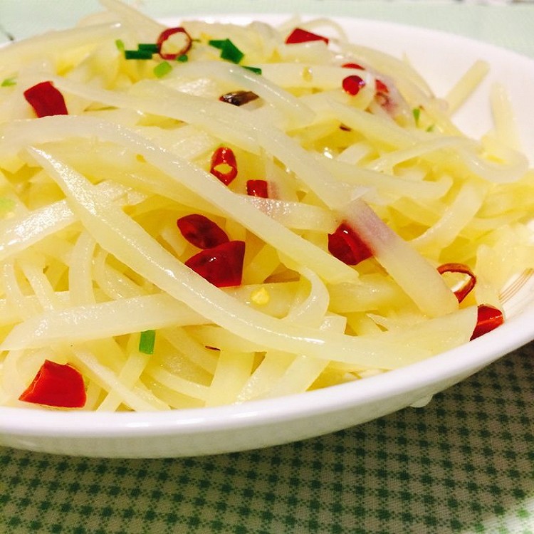 醋溜土豆丝的做法