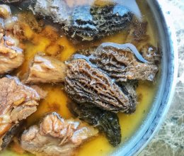 秋冬养生之羊肚菌排骨汤的做法