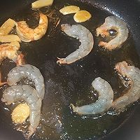 蒜香虾仁意面的做法图解8