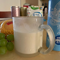 椰汁牛奶水果饮的做法图解4