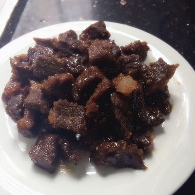 蜜汁孜然牛肉粒