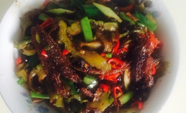豆豉鲮鱼炒苦瓜