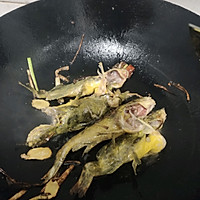 香浓黄吱吱鱼汤的做法图解4