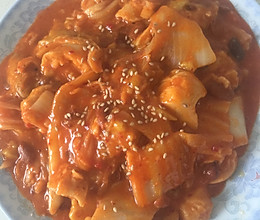 辣白菜炒年糕的做法