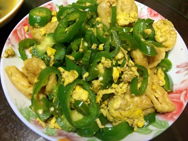 鸡蛋豆腐辣椒圈