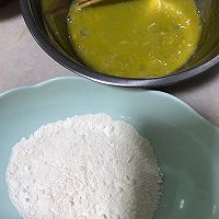 香的流口水的炸带鱼的做法图解3