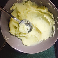 自制-黄油奶香土豆泥的做法图解3