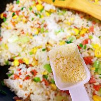 一学就会的五彩什锦炒饭的做法图解7