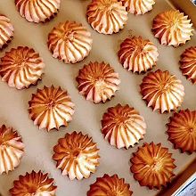 #2022双旦烘焙季-奇趣赛#新手也能做的黄油曲奇饼干