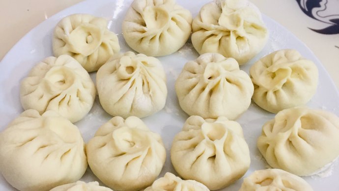 西葫芦鸡蛋包子