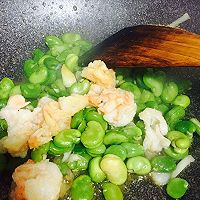 蚕豆虾仁烘蛋，植物蛋白VS动物蛋白，营养美味吃起来的做法图解4