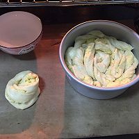 12+宝宝早餐  椰蓉面包的做法图解3