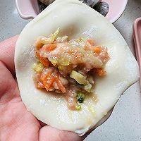 #刘畊宏女孩减脂饮食#鲜虾锅贴的做法图解3