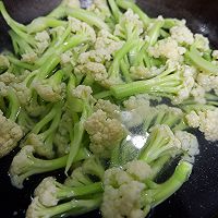 干锅花菜的做法图解2