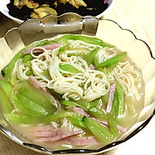 黄瓜清汤面