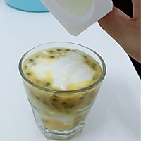 百香果酸奶的做法图解1