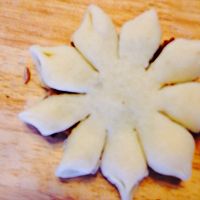 豆沙莲花酥的做法图解10