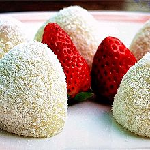 《糯叽叽的草莓大福》假日最爱