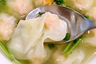 极品超赞鲜虾馄饨
