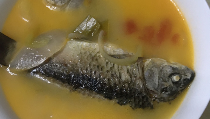 金汤鲫鱼