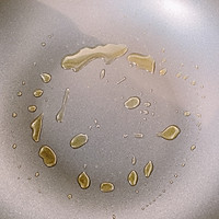 蒜苗回锅肉的做法图解2