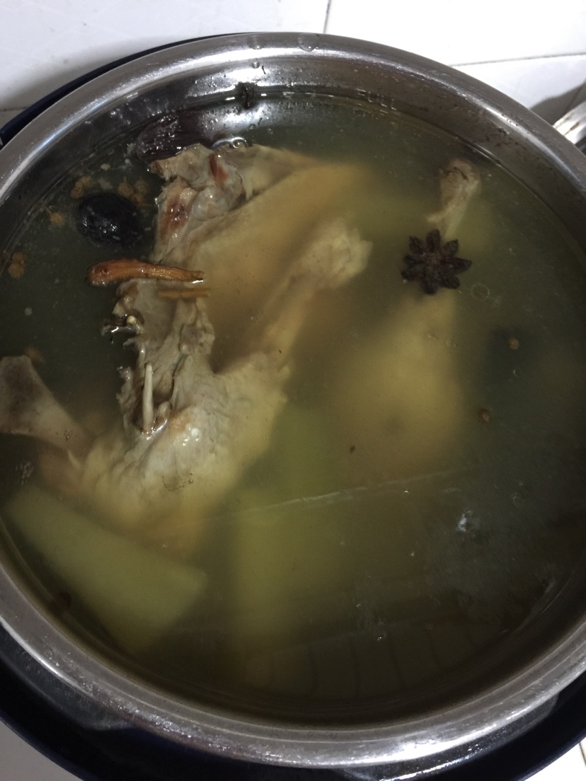 老鸭粉丝汤的做法图解8