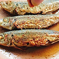 #精品菜谱挑战赛#香煎鳀鱼的做法图解12