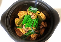 年饭肉熬油豆腐的做法