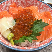 日式海鲜丼-三文鱼的饱腹最新鲜吃法