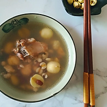 祛湿~莲子赤小豆排骨汤