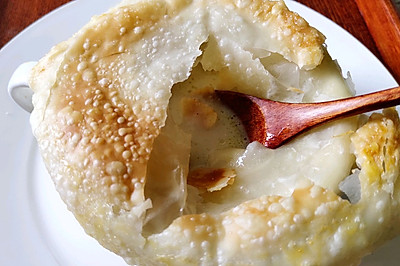 酥皮蘑菇蛤蜊奶油汤