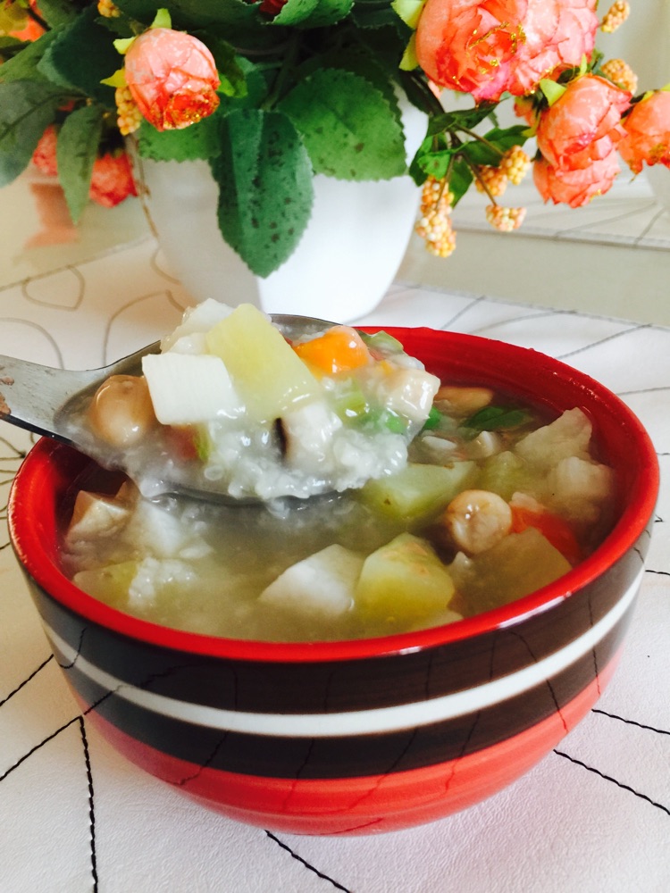 腊八粥（腊肉，蔬菜，咸）