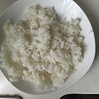 超简单的米饭煎鸡蛋的做法图解2