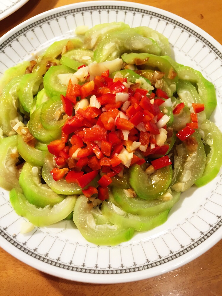 蒜蓉粉丝蒸丝瓜