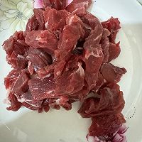 土豆烧牛肉的做法图解3