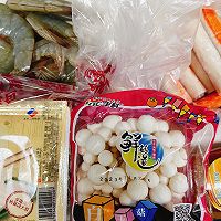 #鸡汁入家宴 感恩正当“食”#豆腐海鲜煲的做法图解1