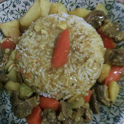 咖喱牛腩饭
