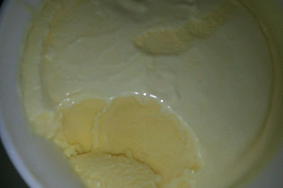 蛋奶冰淇淋