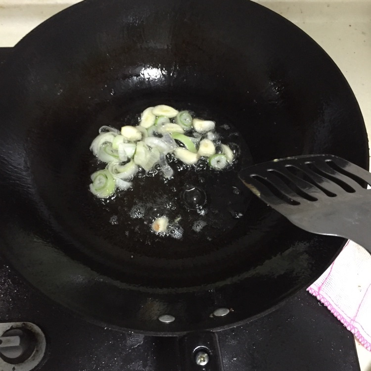 茄汁炒面的做法图解5
