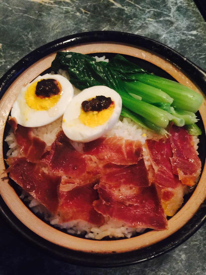 腊肉煲仔饭的做法图解7