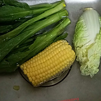 #美食视频挑战赛# 玉米蔬菜排骨粥的做法图解3