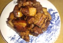 砂锅红焖肉的做法