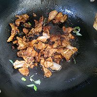 冻豆腐炖肉 适合疫情期间的快手菜的做法图解1